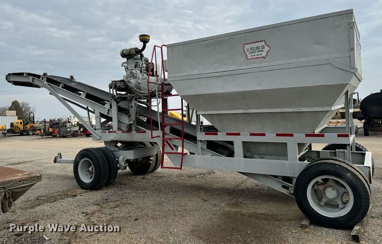 image for item EG6840 surge bin trailer