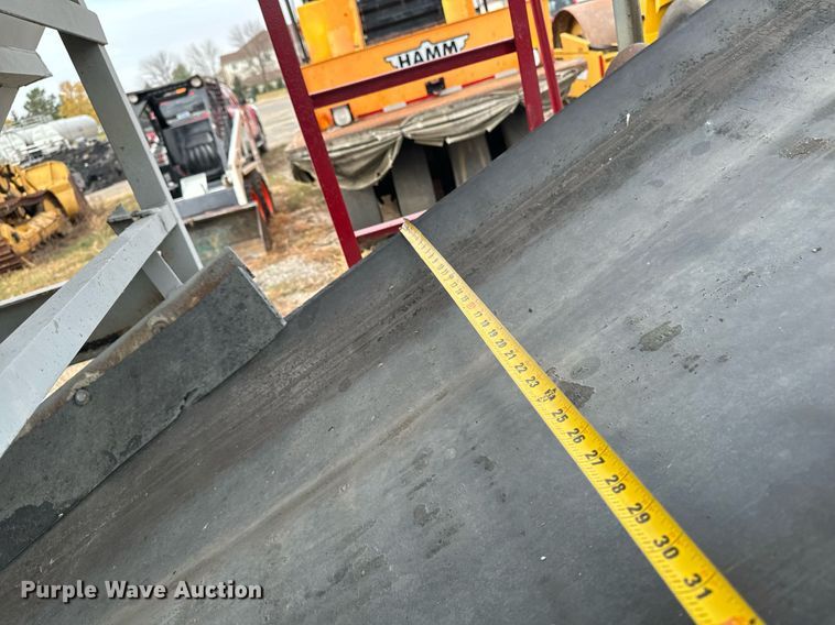 image for item EG6840 surge bin trailer