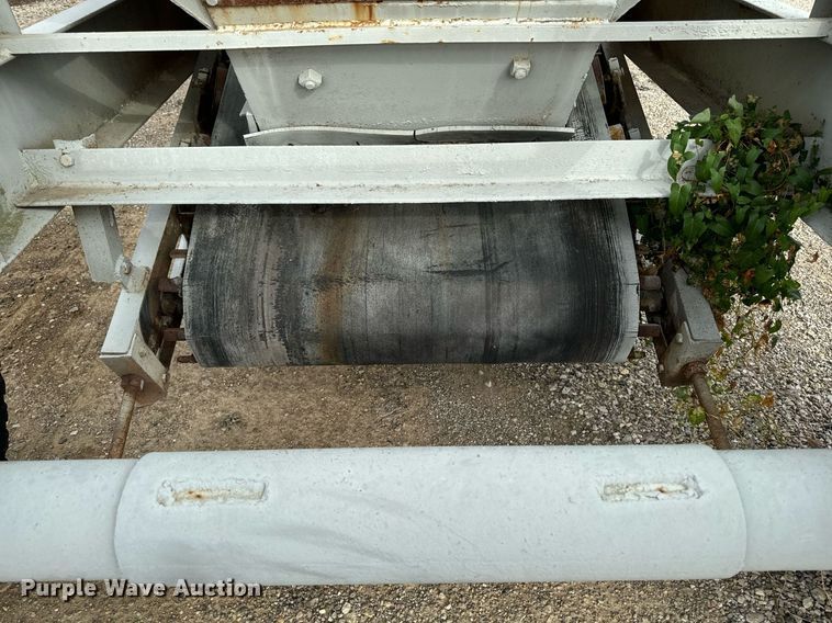 image for item EG6840 surge bin trailer