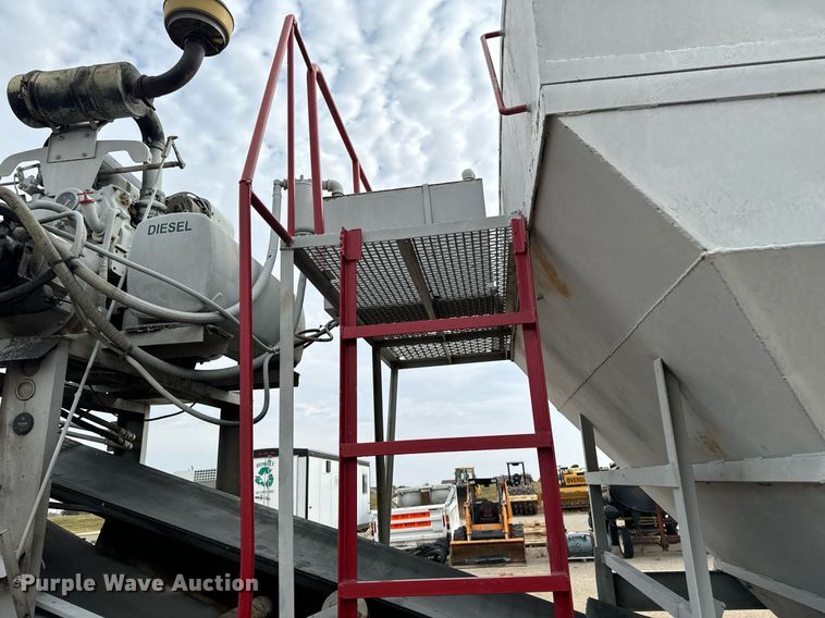 image for item EG6840 surge bin trailer