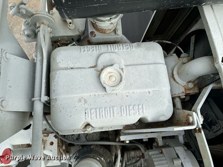 image for item EG6840 surge bin trailer