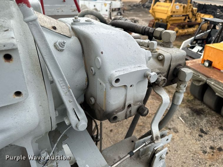 image for item EG6840 surge bin trailer