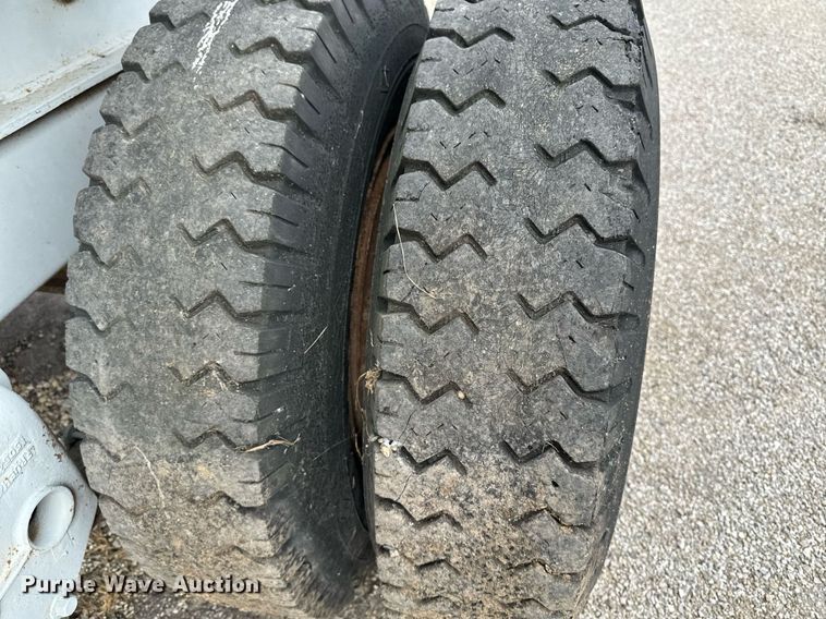 image for item EG6840 surge bin trailer