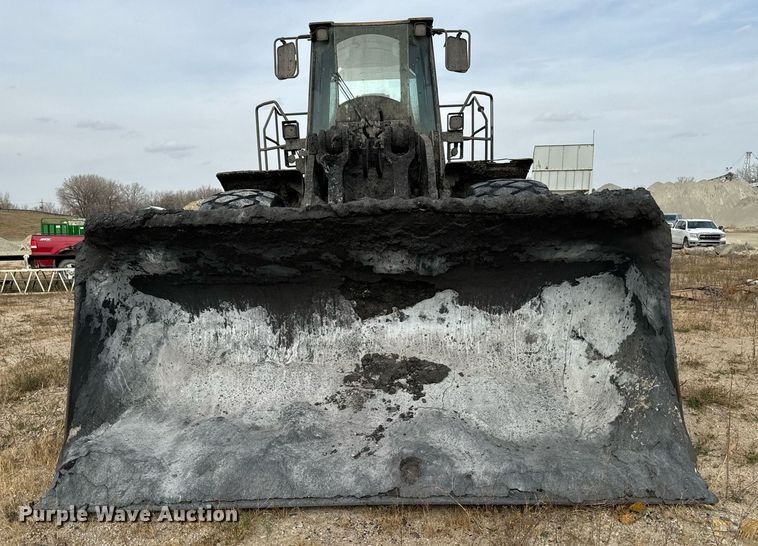 image for item EG6853 1997 Caterpillar 980G wheel loader