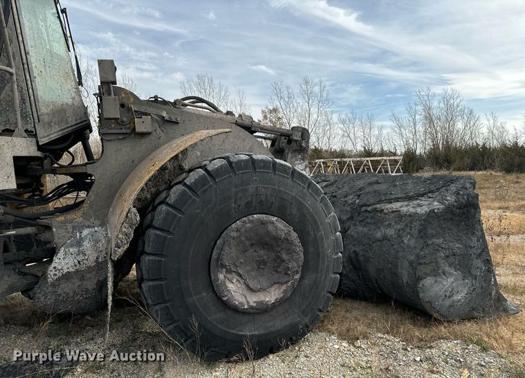 image for item EG6853 1997 Caterpillar 980G wheel loader