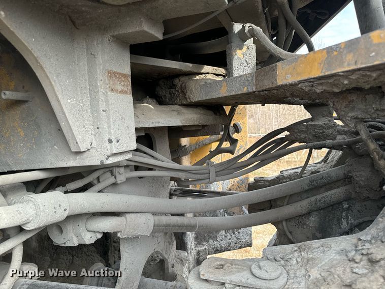 image for item EG6853 1997 Caterpillar 980G wheel loader