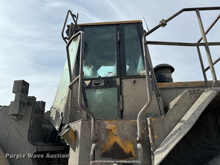 image for item EG6853 1997 Caterpillar 980G wheel loader