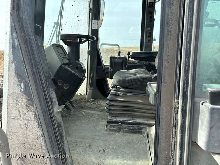 image for item EG6853 1997 Caterpillar 980G wheel loader