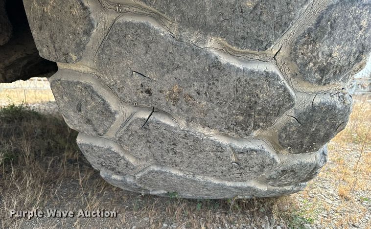 image for item EG6853 1997 Caterpillar 980G wheel loader