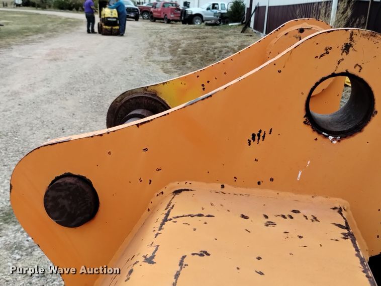 image for item EG9911 CF bucket