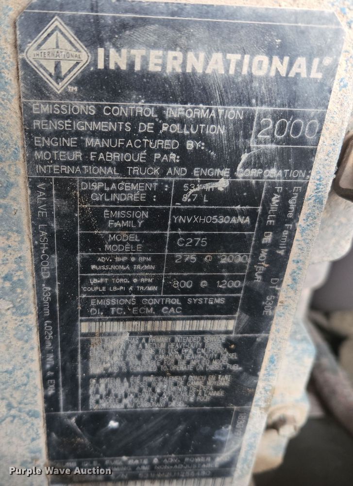 image for item EG9913 2001 International 4900 dump truck