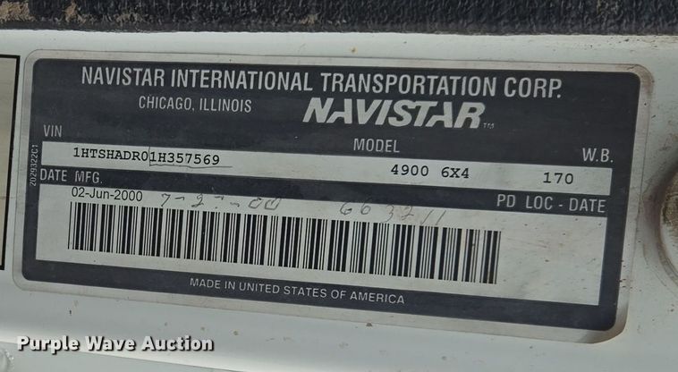 image for item EG9913 2001 International 4900 dump truck