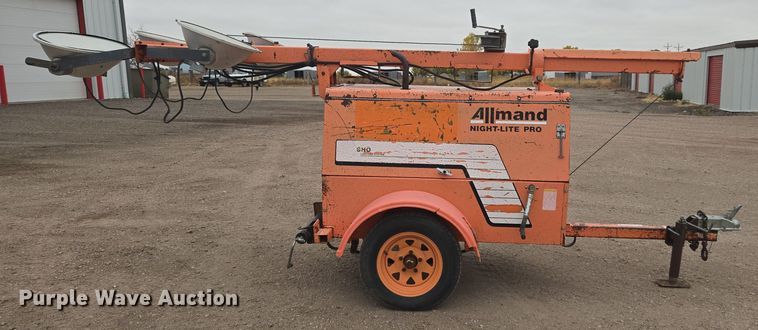 image for item EG9915 Allmand Night-Lite Pro light plant