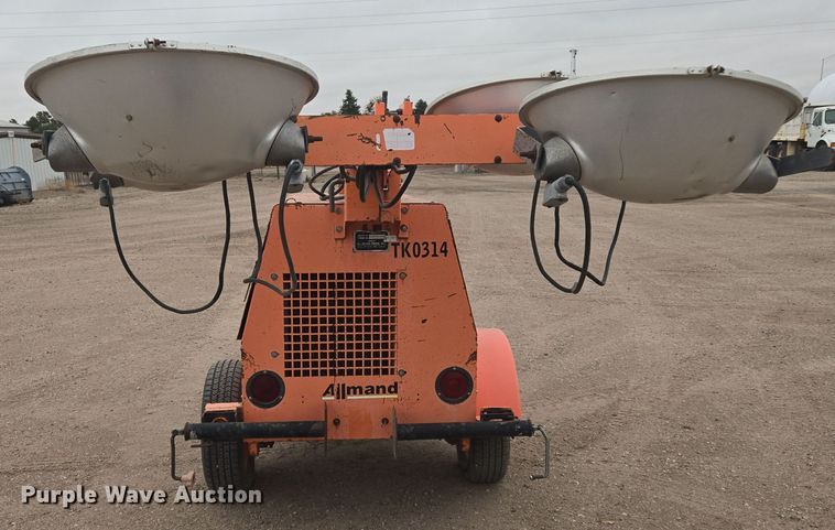 image for item EG9915 Allmand Night-Lite Pro light plant