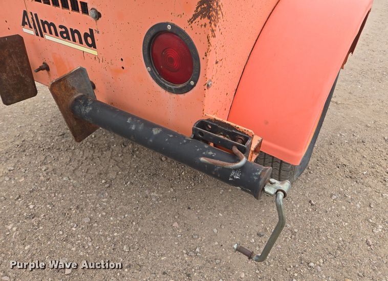 image for item EG9915 Allmand Night-Lite Pro light plant