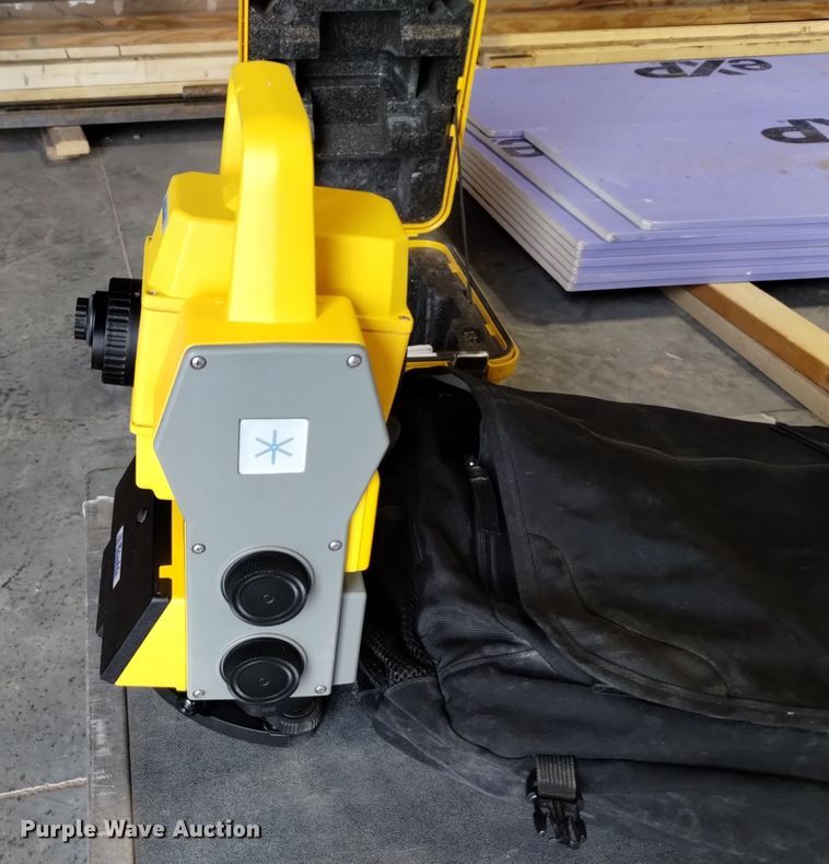 image for item EG9921 Somero 3-D GCS screed GPS guidance system