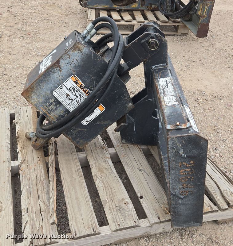 image for item EG9923 Lowe 165C Classic skid steer auger