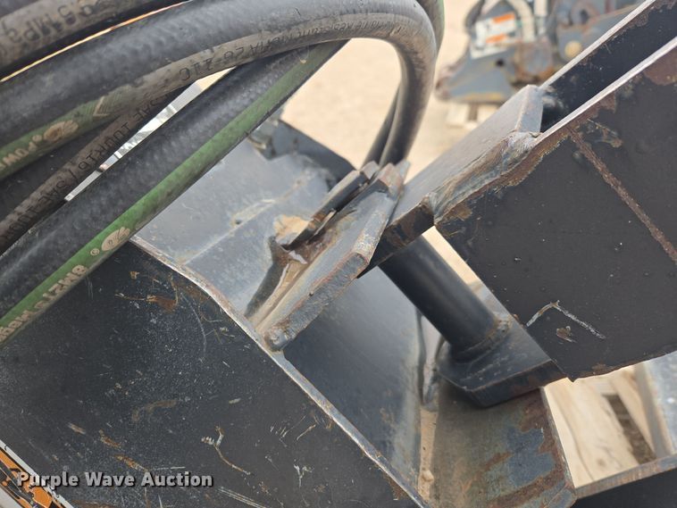 image for item EG9923 Lowe 165C Classic skid steer auger