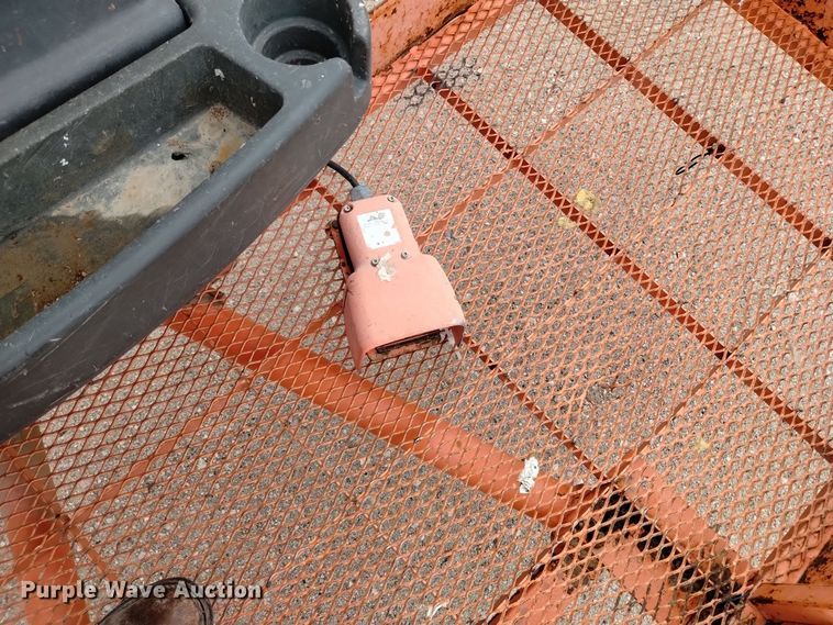 image for item EG9925 2008 JLG 800AJ boom lift