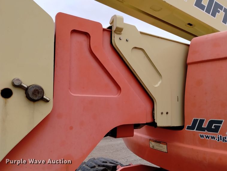 image for item EG9925 2008 JLG 800AJ boom lift