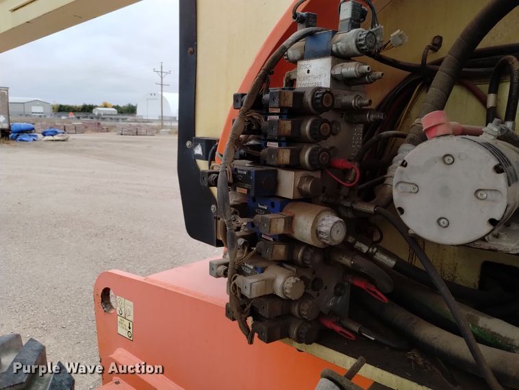 image for item EG9925 2008 JLG 800AJ boom lift