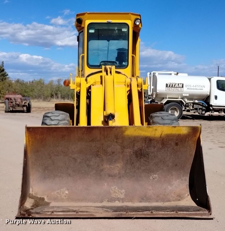 image for item EG9931 1980 John Deere 544B wheel loader
