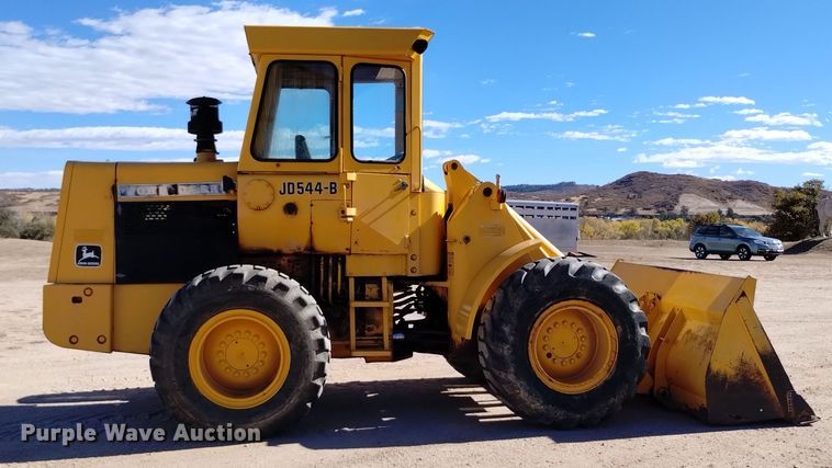 image for item EG9931 1980 John Deere 544B wheel loader