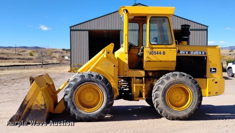 image for item EG9931 1980 John Deere 544B wheel loader