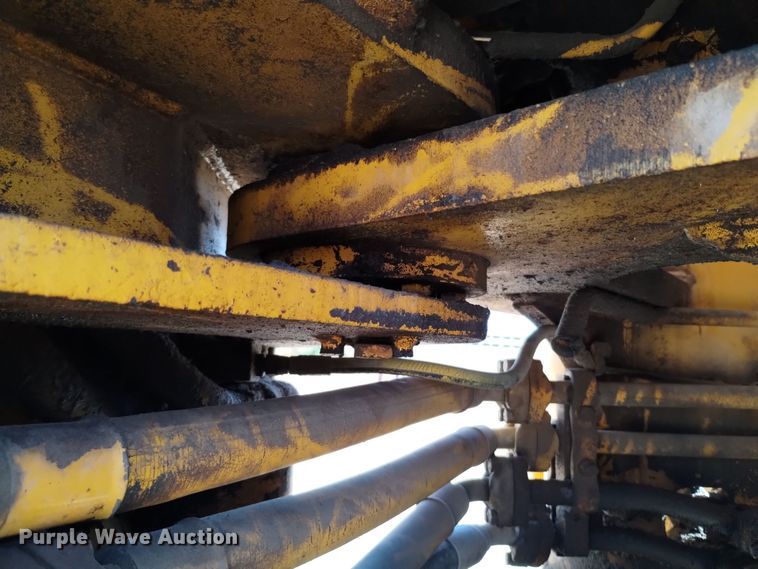 image for item EG9931 1980 John Deere 544B wheel loader