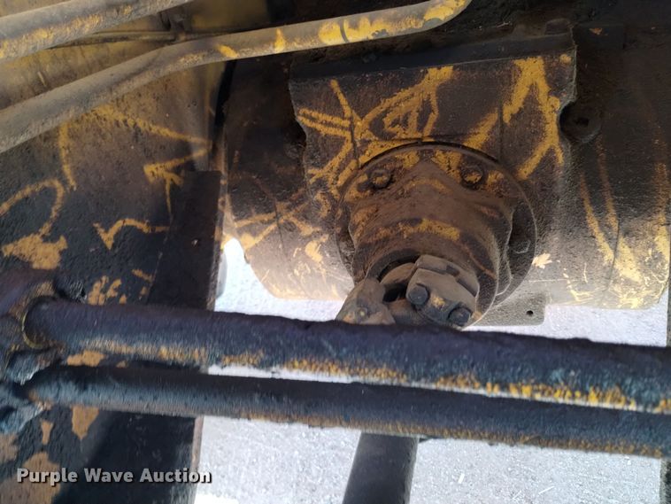 image for item EG9931 1980 John Deere 544B wheel loader