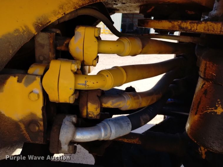 image for item EG9931 1980 John Deere 544B wheel loader