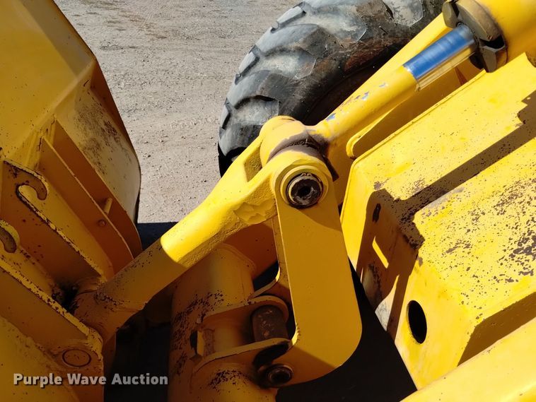 image for item EG9931 1980 John Deere 544B wheel loader