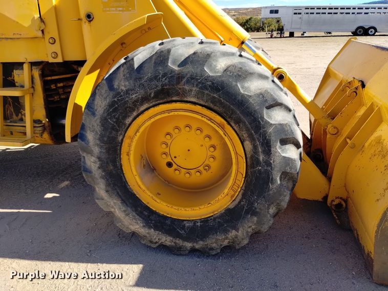 image for item EG9931 1980 John Deere 544B wheel loader