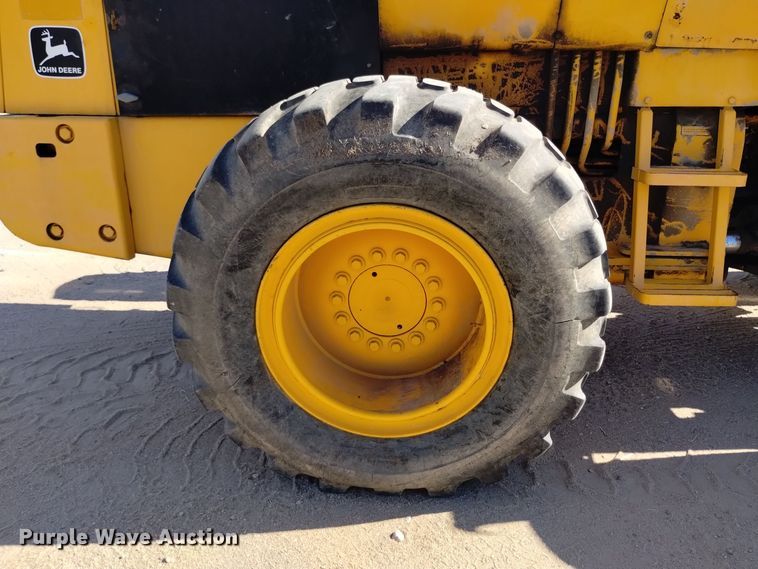 image for item EG9931 1980 John Deere 544B wheel loader