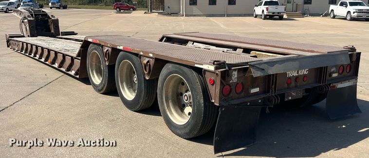 image for item EH2855 1993 Trail King TK100HDG-493 lowboy equipment trailer
