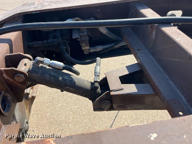 image for item EH2855 1993 Trail King TK100HDG-493 lowboy equipment trailer