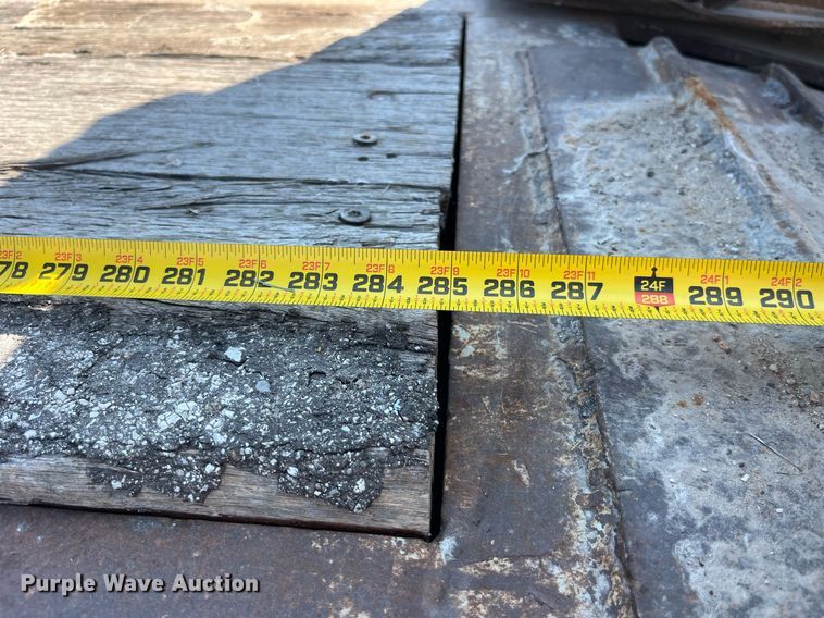 image for item EH2855 1993 Trail King TK100HDG-493 lowboy equipment trailer