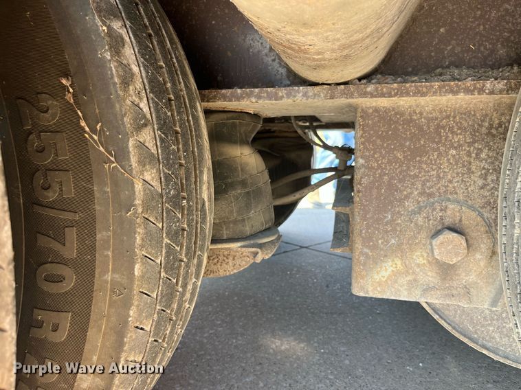 image for item EH2855 1993 Trail King TK100HDG-493 lowboy equipment trailer