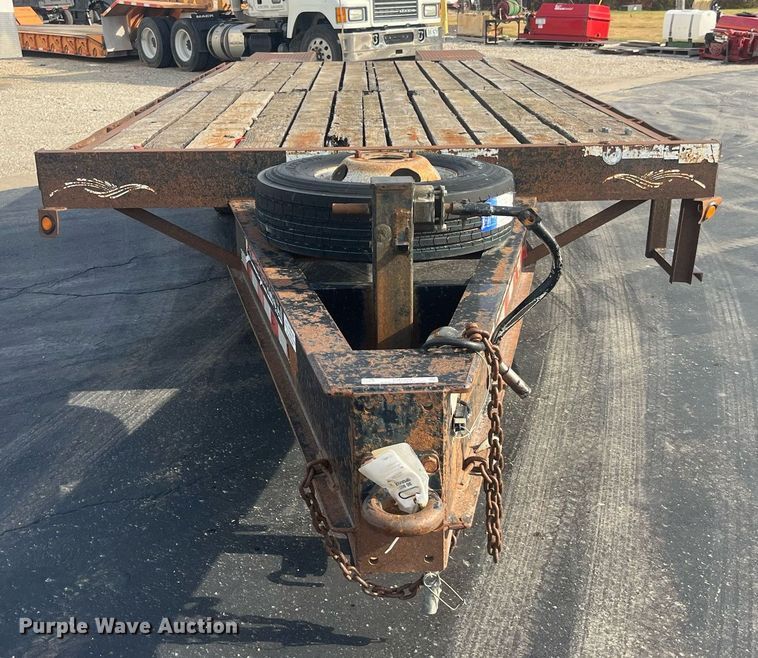 image for item EH2919 2008 Trailerman HHT8185R20 equipment trailer