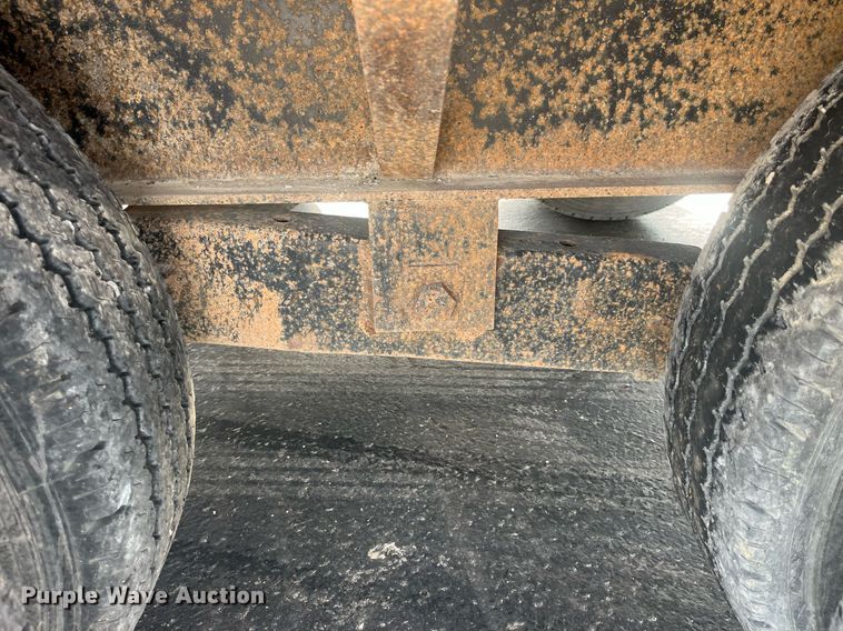 image for item EH2919 2008 Trailerman HHT8185R20 equipment trailer