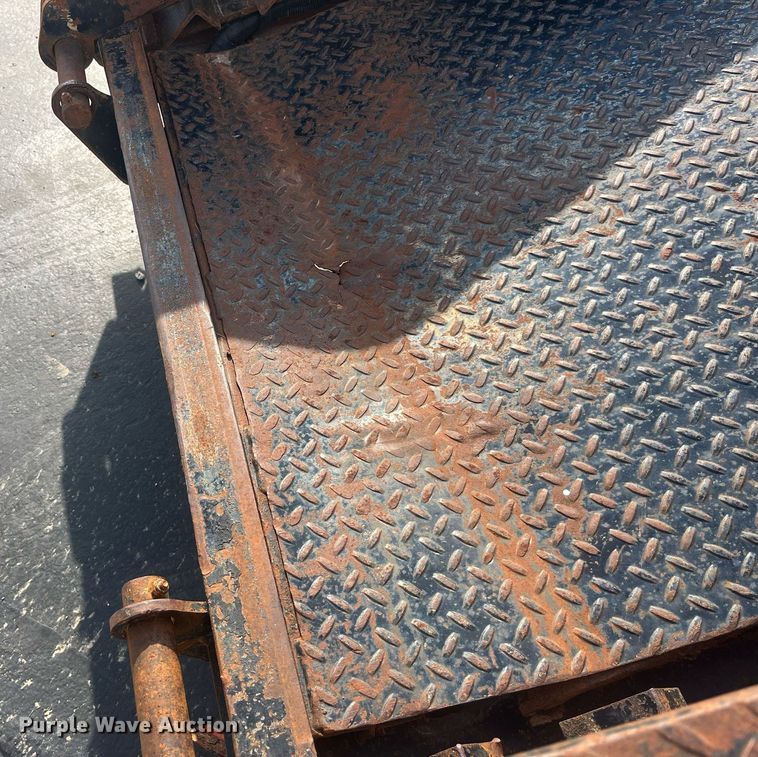 image for item EH2919 2008 Trailerman HHT8185R20 equipment trailer