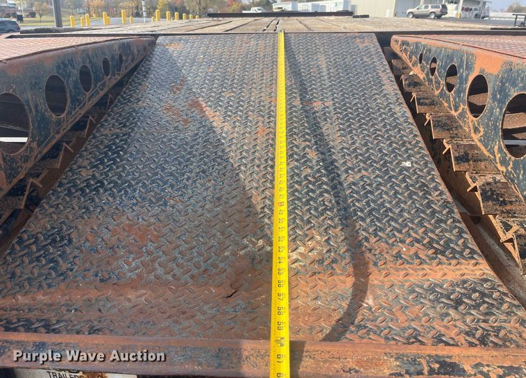 image for item EH2919 2008 Trailerman HHT8185R20 equipment trailer