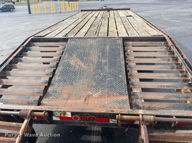 image for item EH2919 2008 Trailerman HHT8185R20 equipment trailer