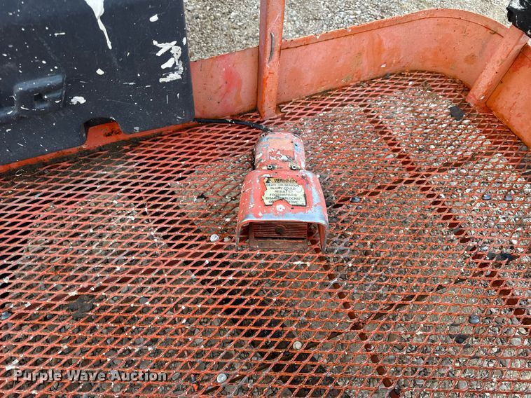 image for item EH7144 2005 JLG 450A Series 2 boom lift