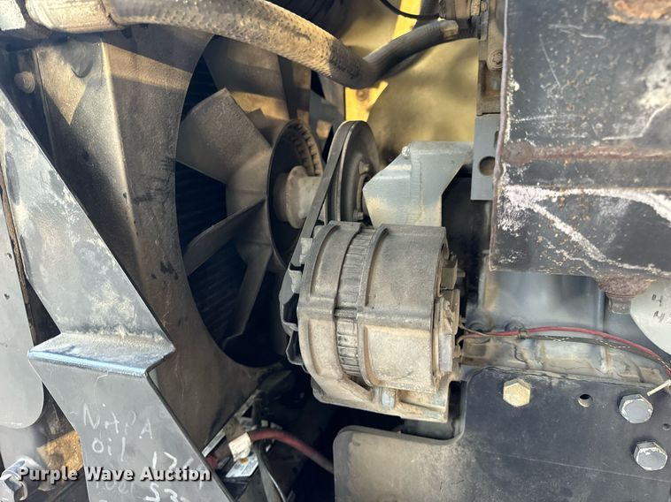 image for item EH7144 2005 JLG 450A Series 2 boom lift