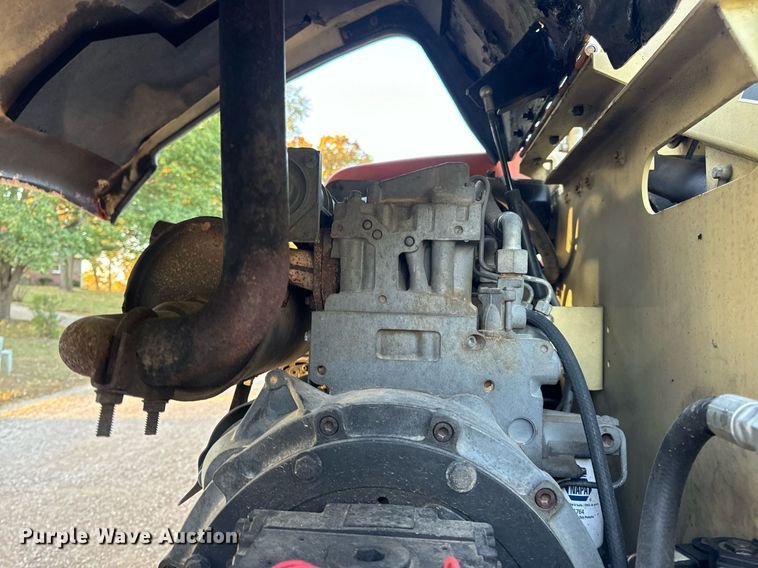 image for item EH7144 2005 JLG 450A Series 2 boom lift