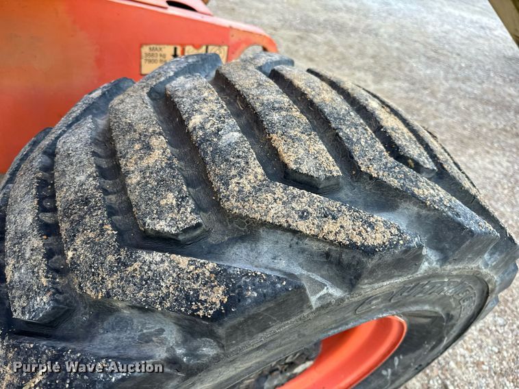 image for item EH7144 2005 JLG 450A Series 2 boom lift