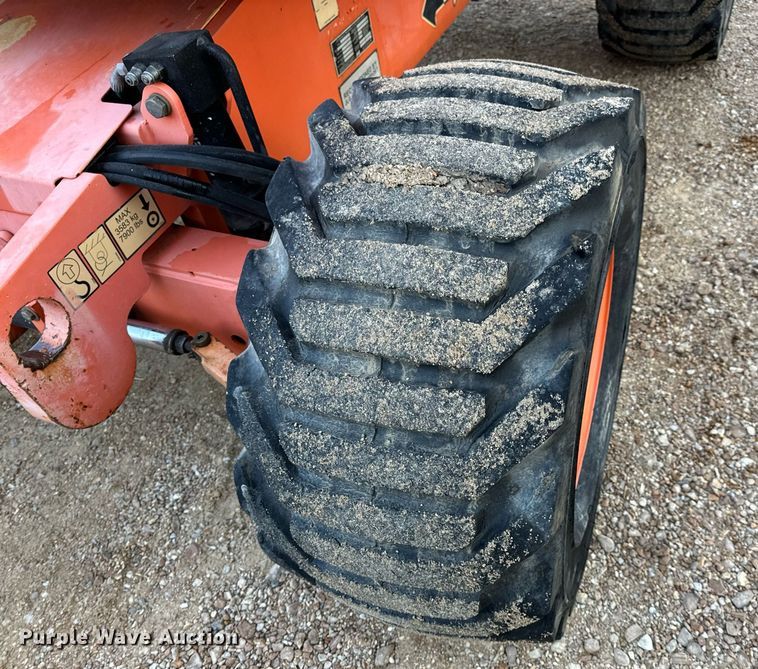 image for item EH7144 2005 JLG 450A Series 2 boom lift