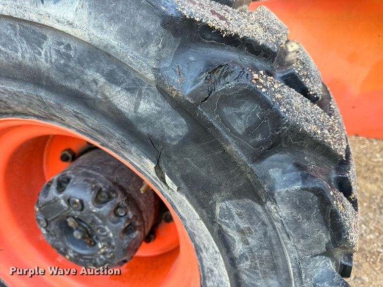 image for item EH7144 2005 JLG 450A Series 2 boom lift