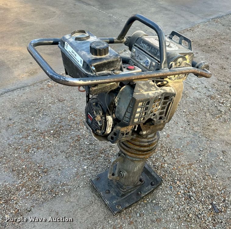 image for item EH7146 2008 Bomag BT65/4 plate compactor